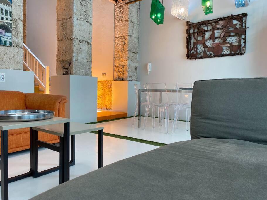 Traditional Townhouse With Private Rooftop Terrace لاس بالماس دي غران كاناريا المظهر الخارجي الصورة