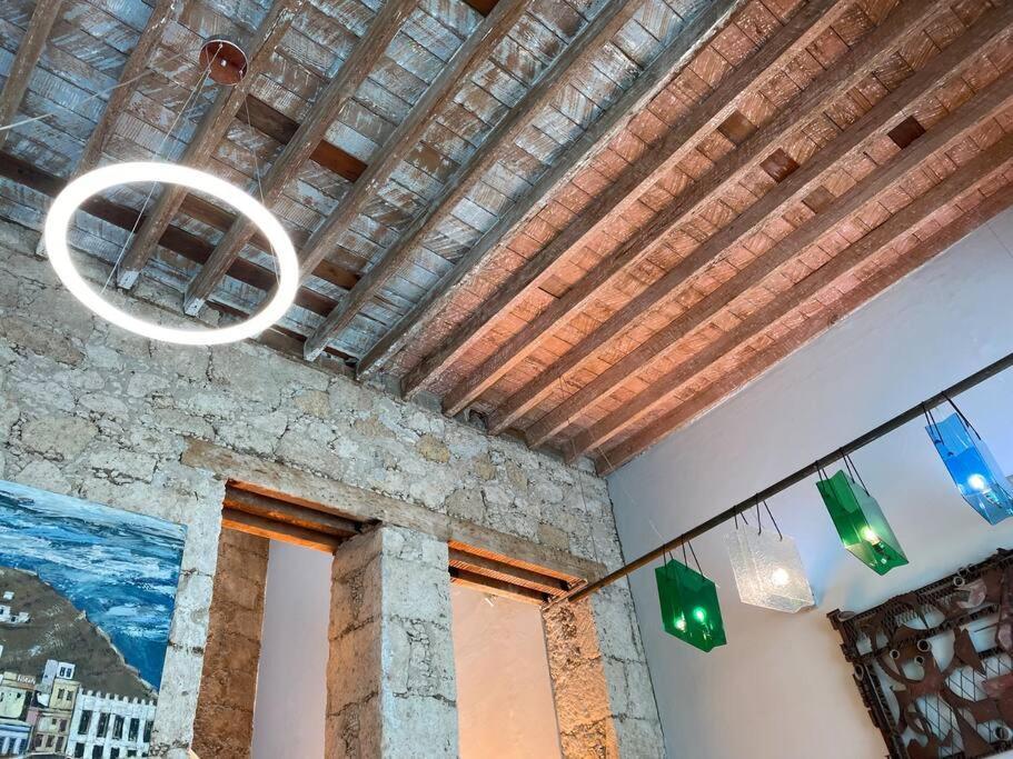 Traditional Townhouse With Private Rooftop Terrace لاس بالماس دي غران كاناريا المظهر الخارجي الصورة